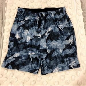Old Navy active shorts, L, worn once. LAST CALL